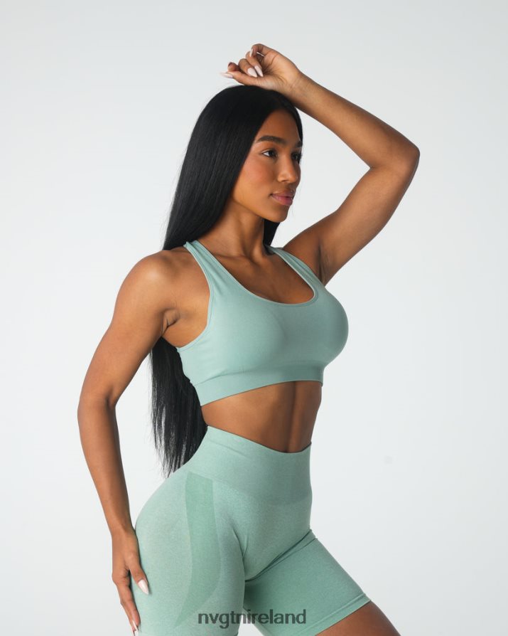 NVGTN Inspire Seamless Bra Fitness Sage Green Women VV2PRZ39